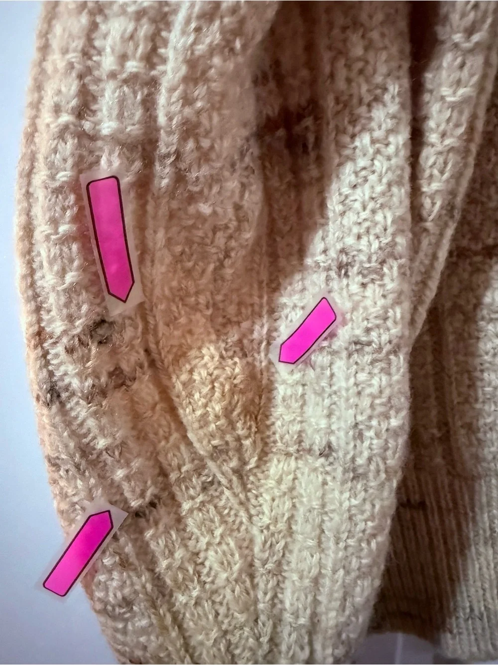 Pendleton Cream Flecked Wool V-Neck Sweater